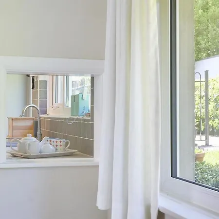 3 Bed In Sz425 *